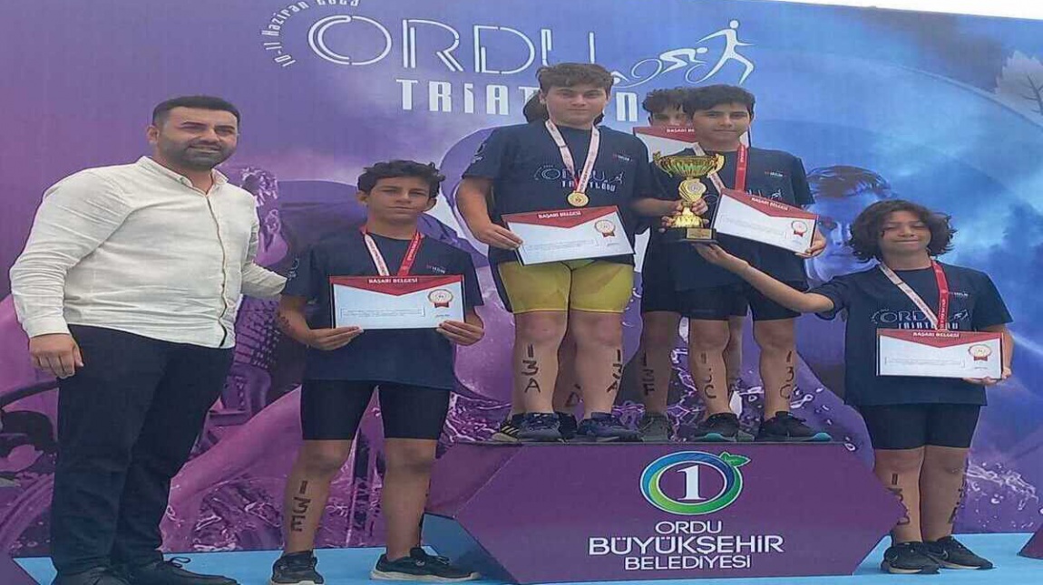 Okul Sporları Yıldız Erkekler Triatlon Yarışması Türkiye Birinciliği 